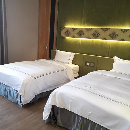 Yunlin Commerce Ryokan Tuku Esterno foto
