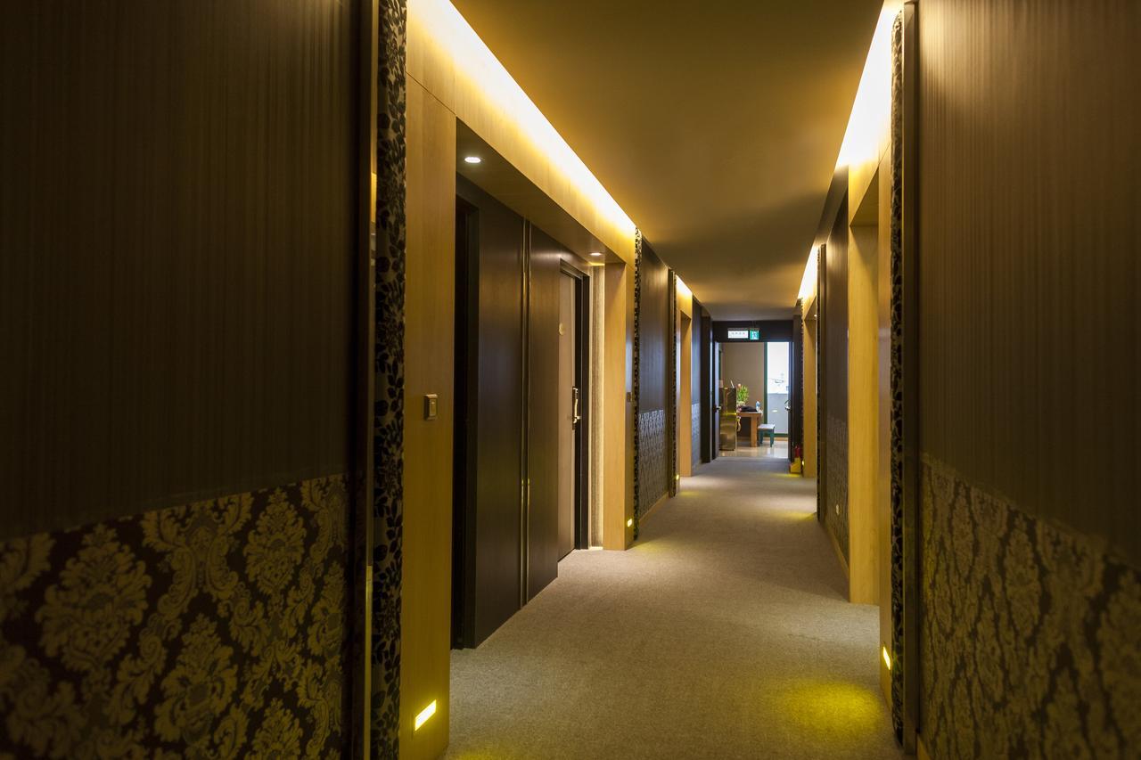 Yunlin Commerce Ryokan Tuku Esterno foto